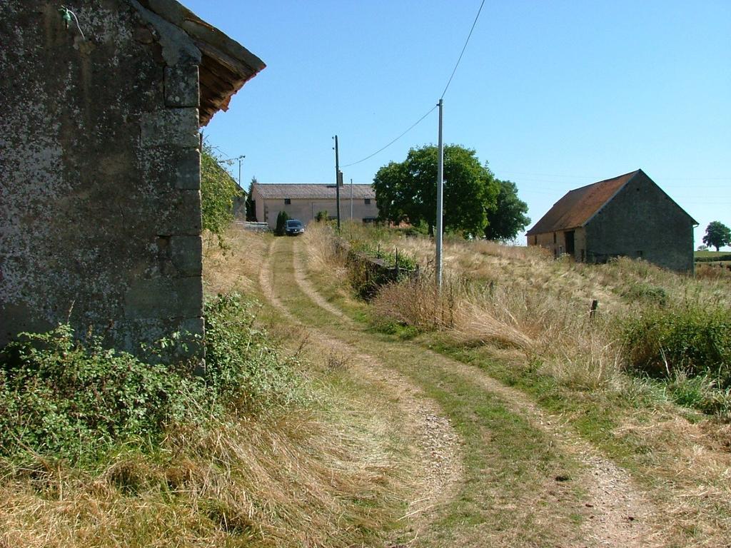 Domaine De La Madeleine Bed and Breakfast Ygrande Buitenkant foto