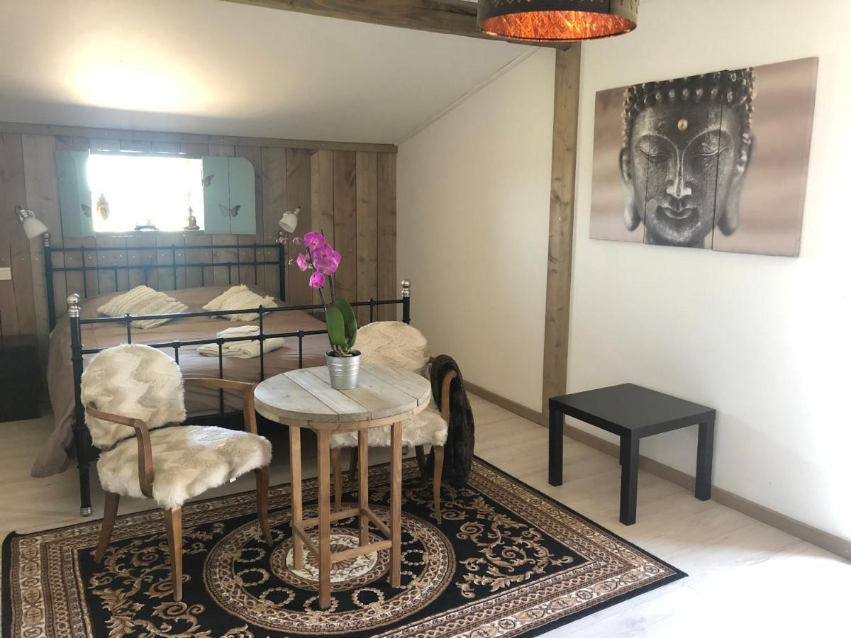 Domaine De La Madeleine Bed and Breakfast Ygrande Buitenkant foto
